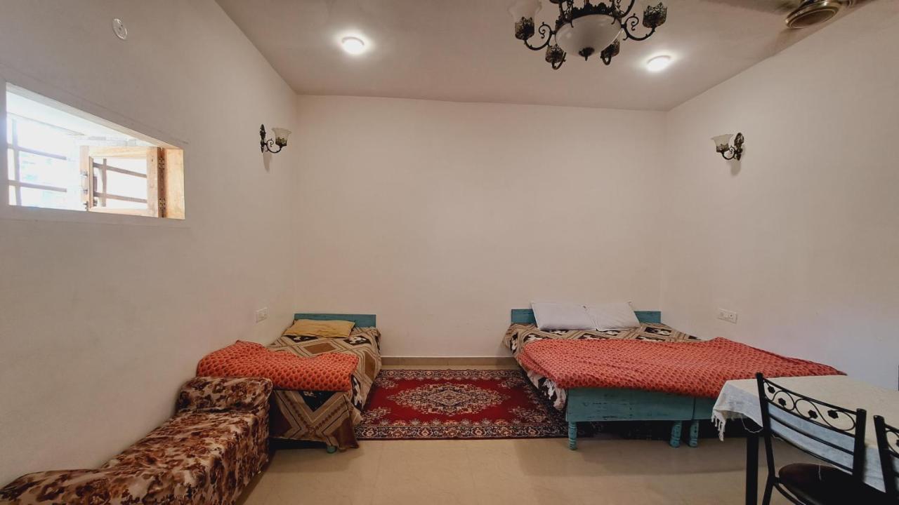Sufi Khandar Home Stay Nueva Delhi Exterior foto